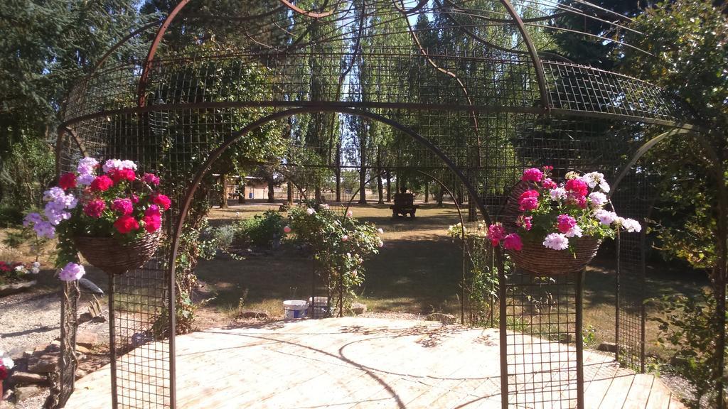 Allee Des Peupliers Bed and Breakfast Chevigny Buitenkant foto